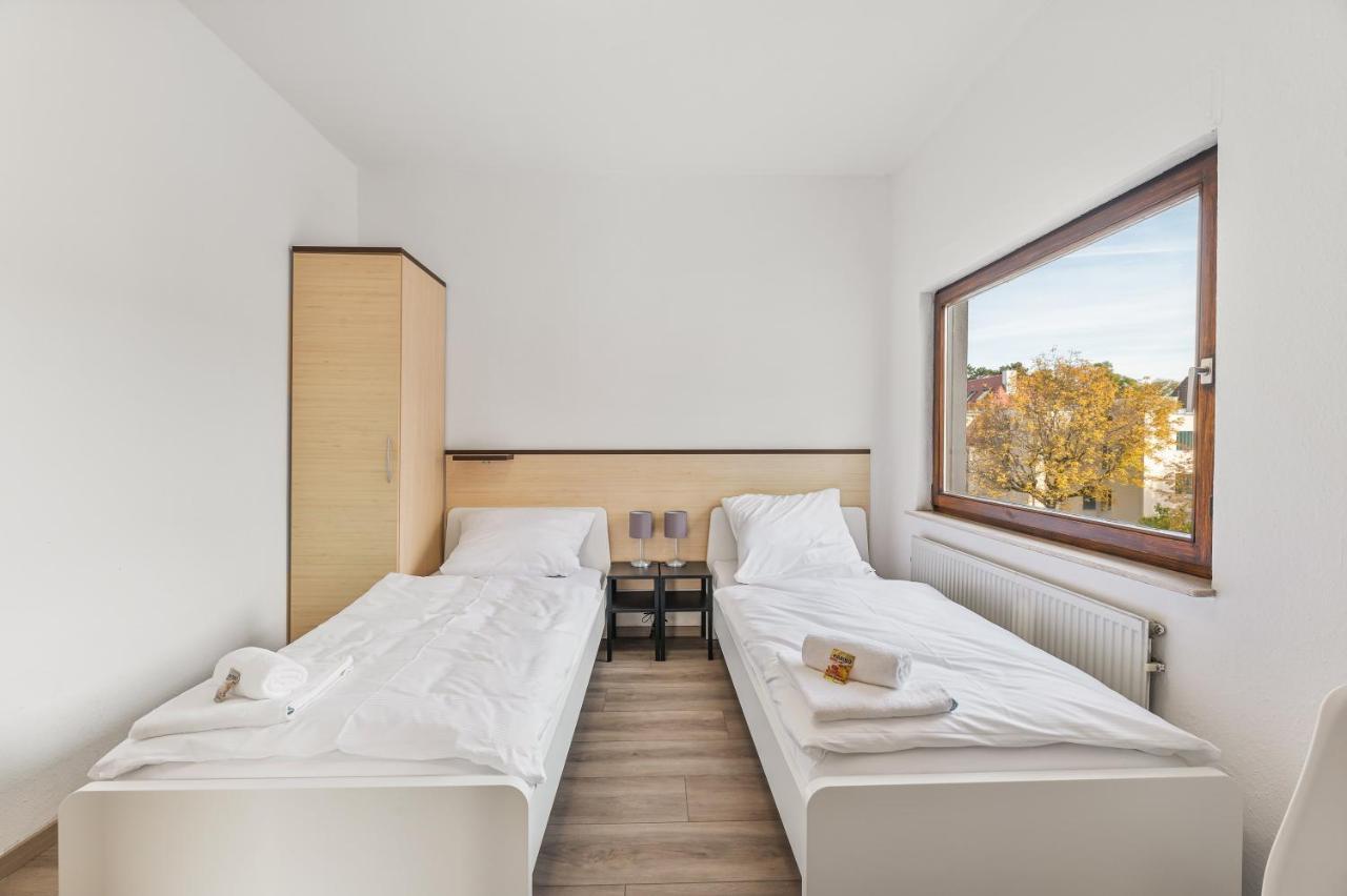 Home2Stay Apartmenthaus Heilbronn City Kitchen Parking Highspeed Wifi Washroom ภายนอก รูปภาพ