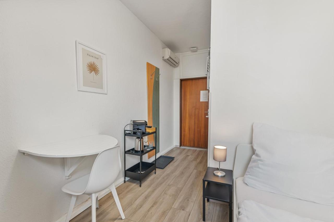 Home2Stay Apartmenthaus Heilbronn City Kitchen Parking Highspeed Wifi Washroom ภายนอก รูปภาพ