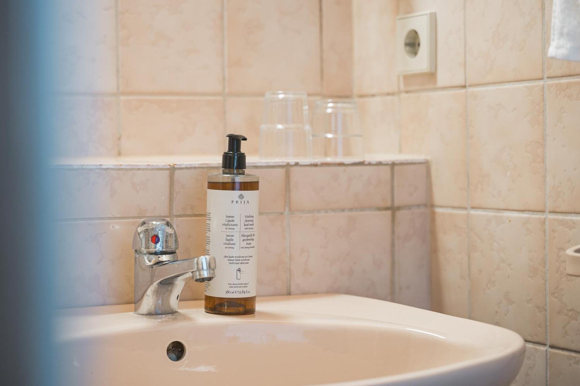 Home2Stay Apartmenthaus Heilbronn City Kitchen Parking Highspeed Wifi Washroom ภายนอก รูปภาพ