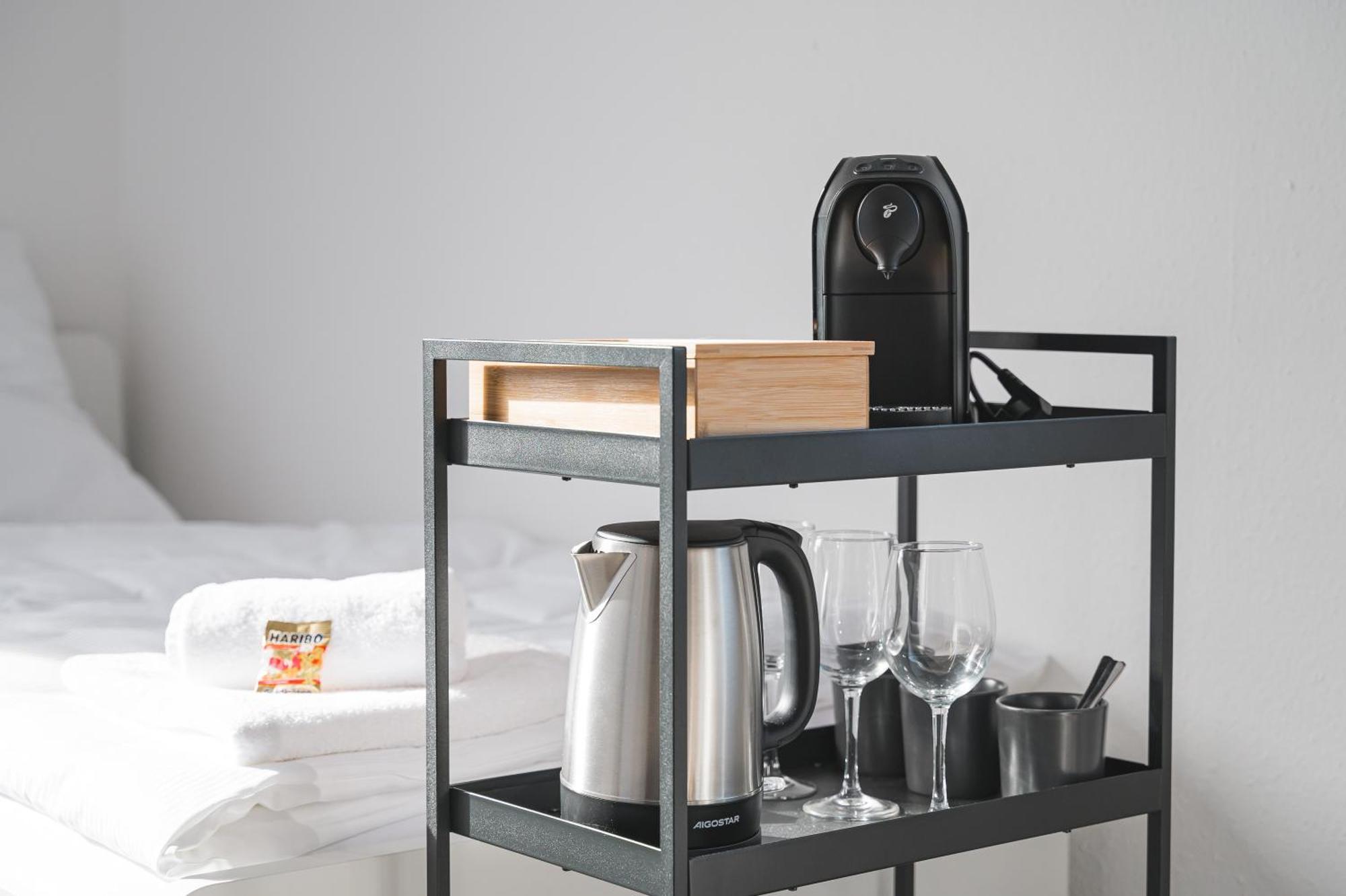 Home2Stay Apartmenthaus Heilbronn City Kitchen Parking Highspeed Wifi Washroom ภายนอก รูปภาพ