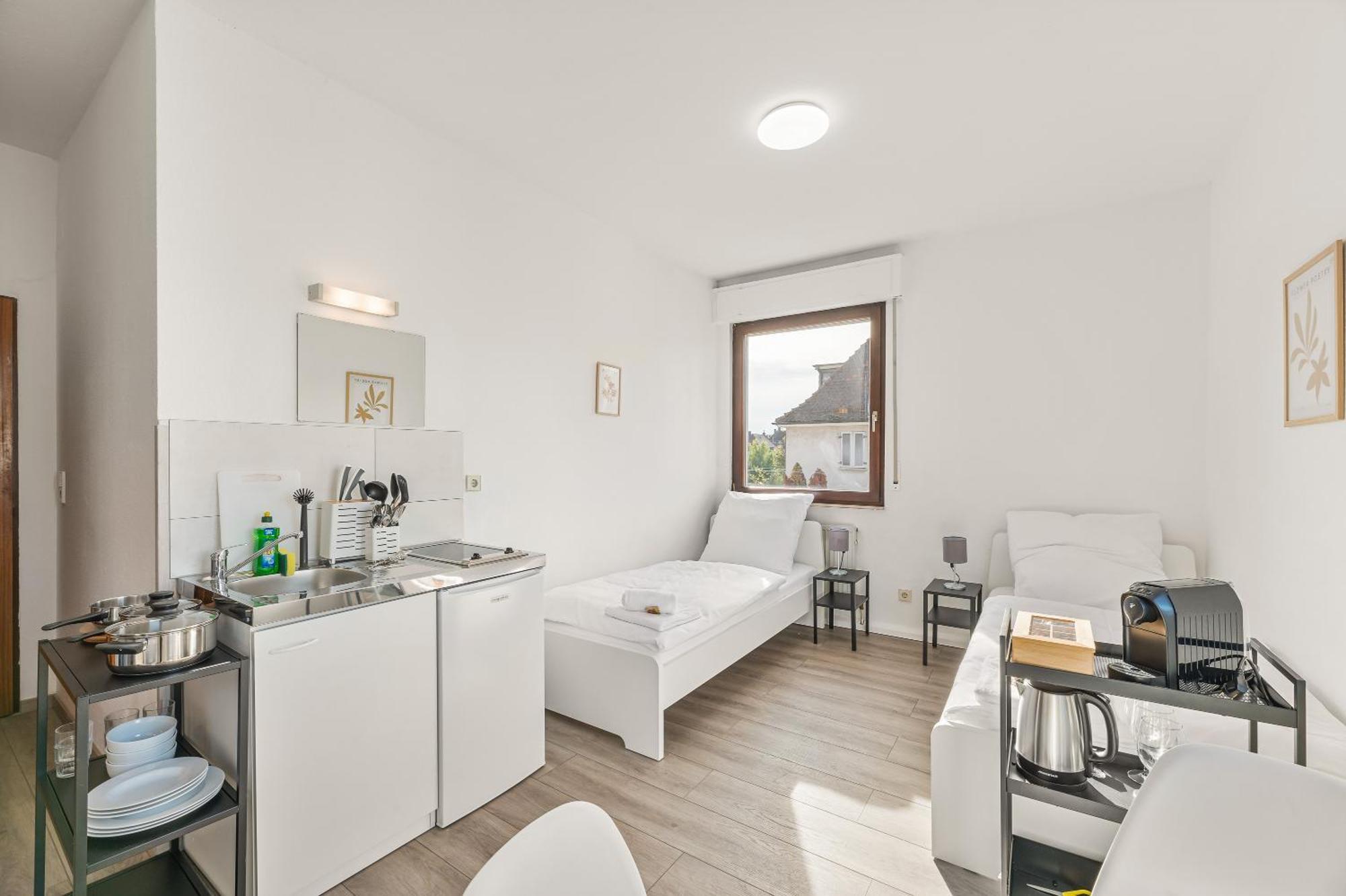 Home2Stay Apartmenthaus Heilbronn City Kitchen Parking Highspeed Wifi Washroom ภายนอก รูปภาพ